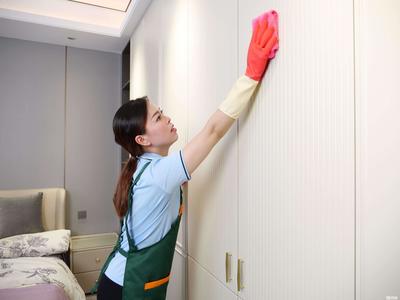 保潔、空調(diào)清洗上門服務(wù)、公司保潔、油煙機(jī)清洗、開荒保潔、擦玻璃、窗簾清洗