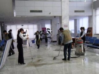 成都保潔專家 專業(yè)空調清洗、油煙機清洗與全方位保潔服務